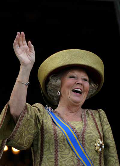 Queen-Beatrix.jpg