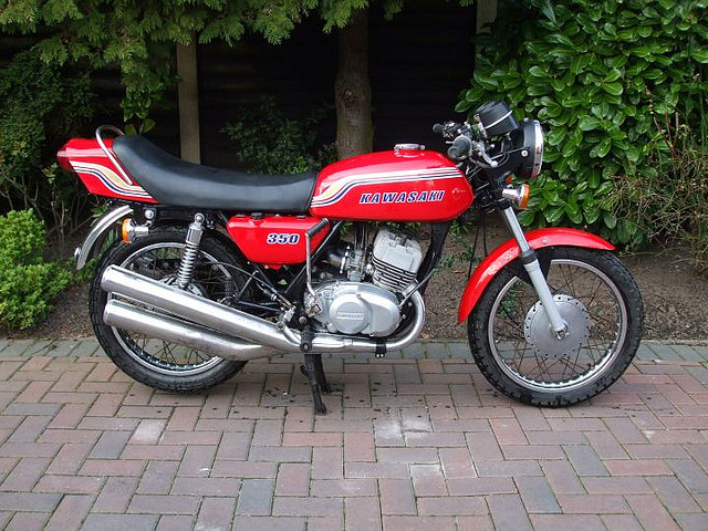 Kawasaki%20s2%20350%201971.jpg