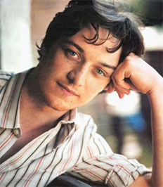 james-mcavoy-1-sized.jpg