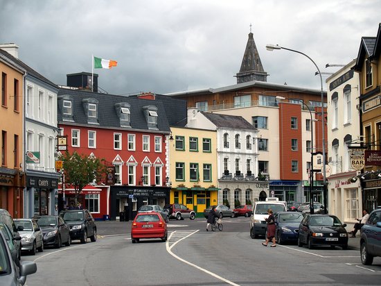 killarney-town-centre.jpg