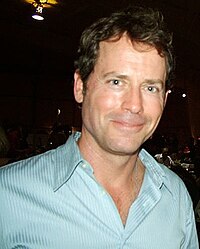 200px-Gregkinnear06.jpg