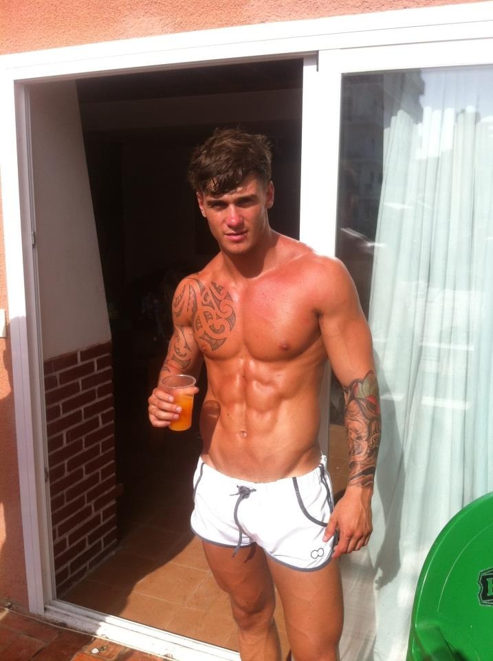 tumblr_m8otbkKMQB1r8x9g8o1_1280.jpg