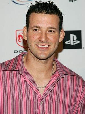 hot-tony-romo-photo.jpg