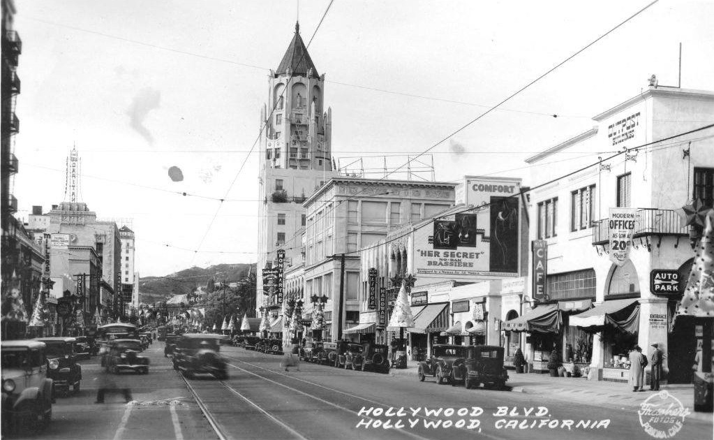 Hollywood_Blvd_1930s.jpg
