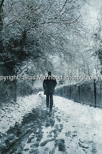 Man-walking-in-snow.jpg