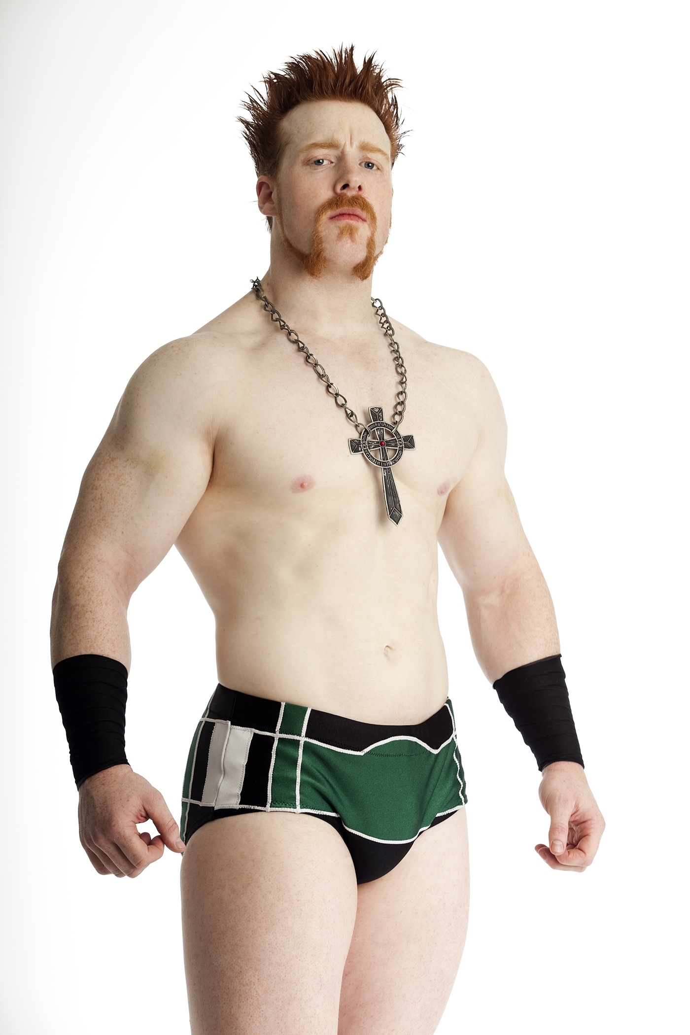 SHEAMUS-sheamus-16286436-1400-2100.jpg