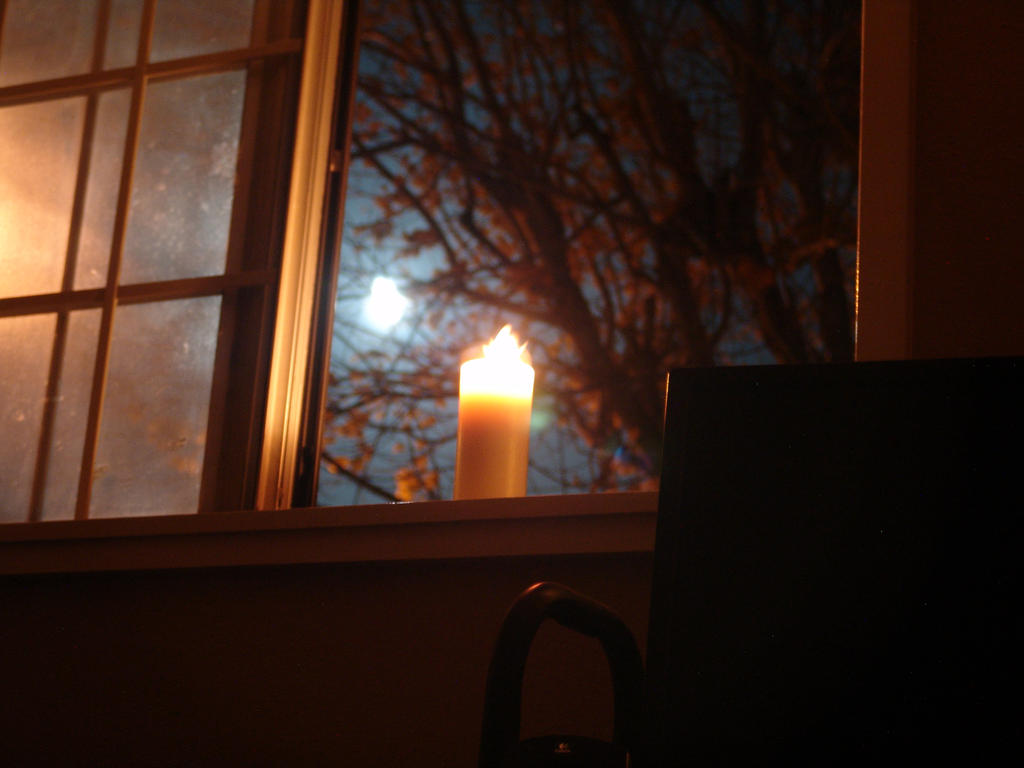 Candle_in_the_window__by_PixelDJ.jpg