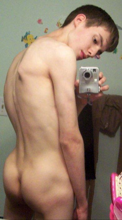 tumblr_lwftnuBXkU1qzly09o1_500.jpg