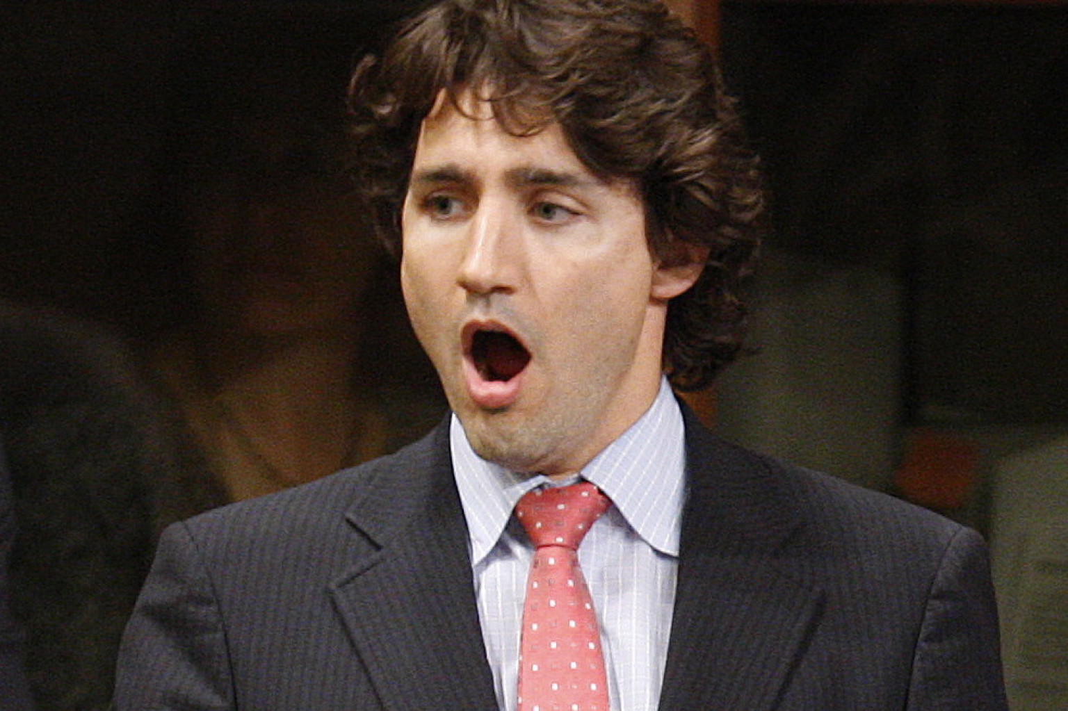 o-JUSTIN-TRUDEAU-YAWN-facebook.jpg