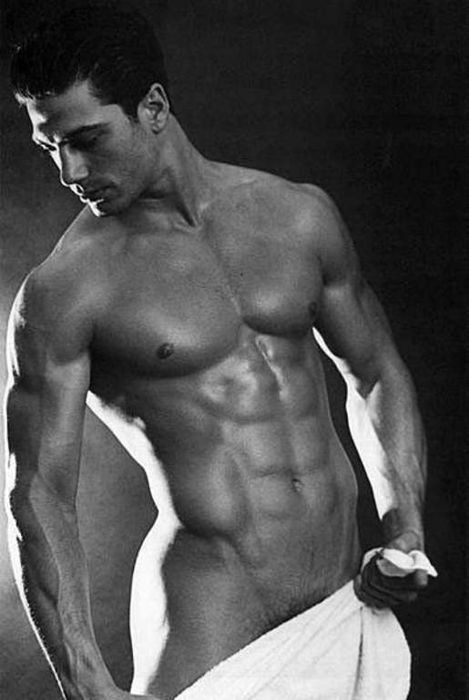 sexyman1m_towel.jpg