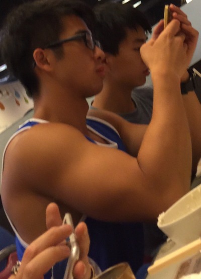 tumblr_ns5hagFqE21ururdco2_400.jpg