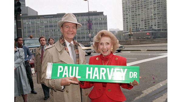 022809paulharvey.jpg