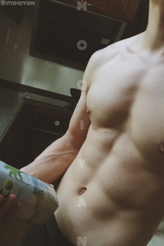 tumblr_nwz389F7iV1shzuiio1_540.jpg