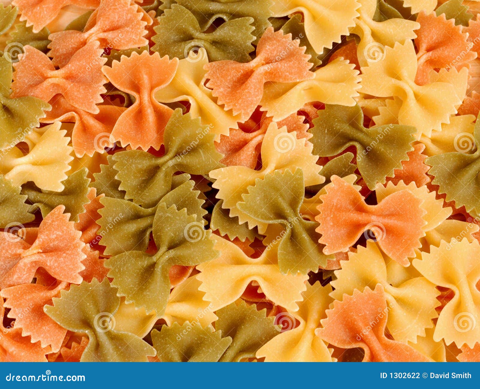 dried-tri-colored-farfalle-pasta-1302622.jpg