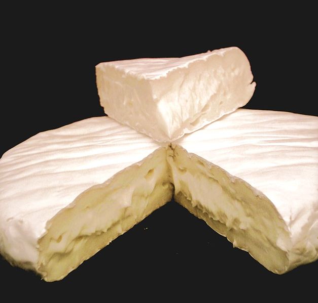 627px-Camembert.jpg