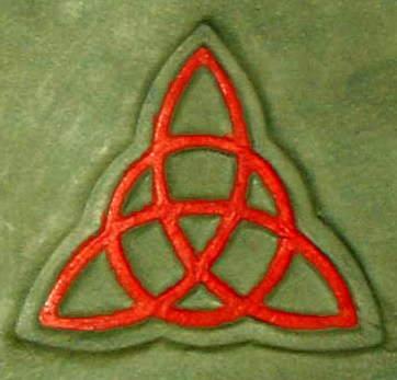 Triquetra_on_book_cover.jpg