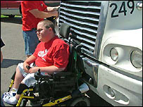 _43022369_wheelchair_ap203i.jpg