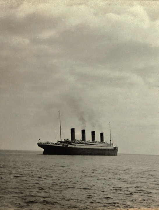 Last-Photo-Titanic-Leaving-Queenstown.jpeg