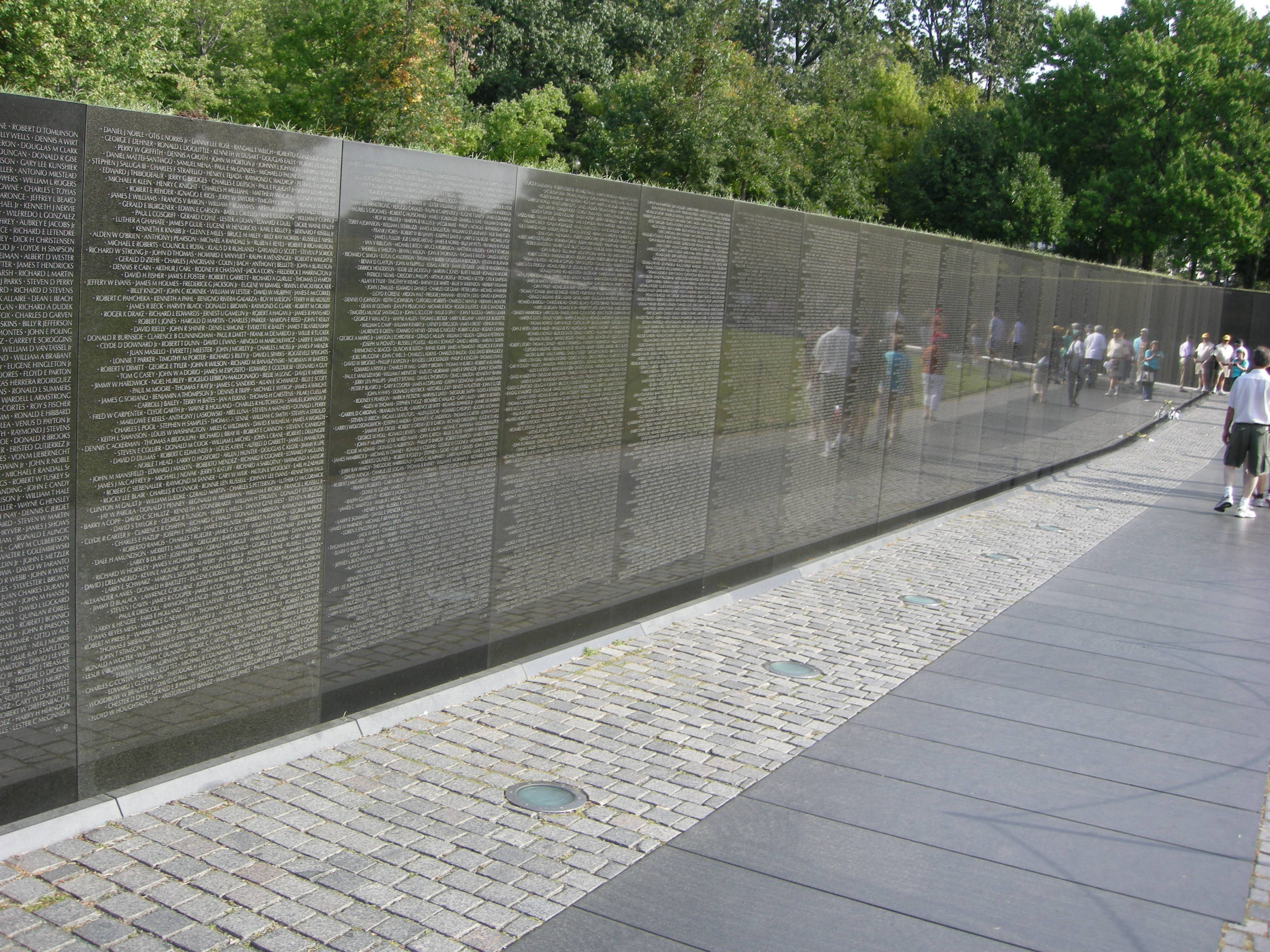 Vietnam_memorial_02.JPG