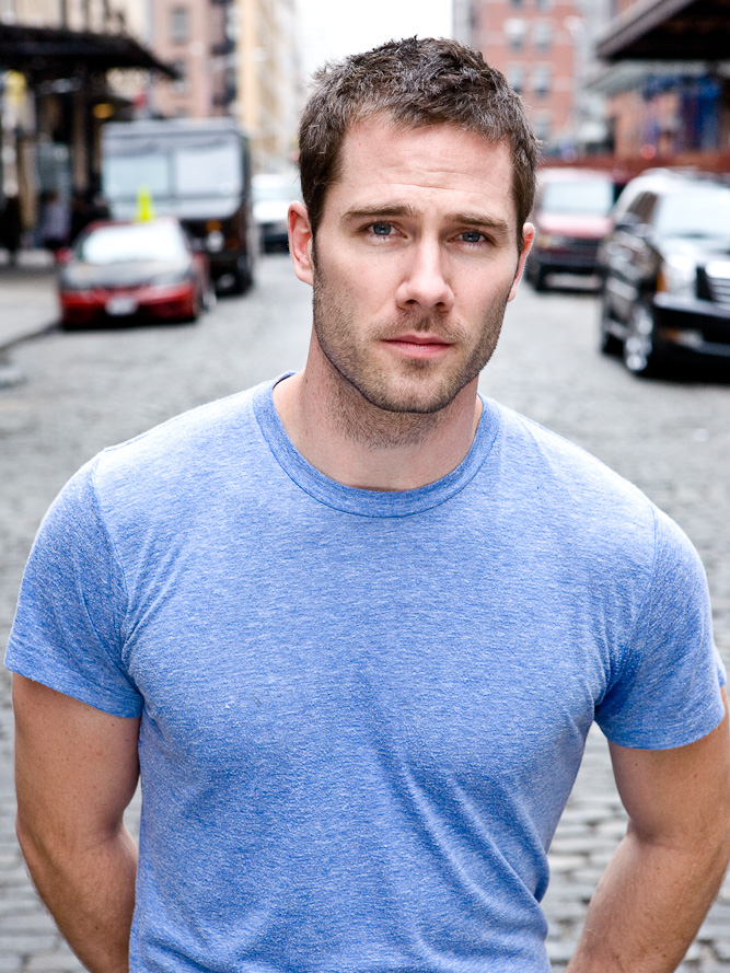 luke-macfarlane-new-pic.jpg