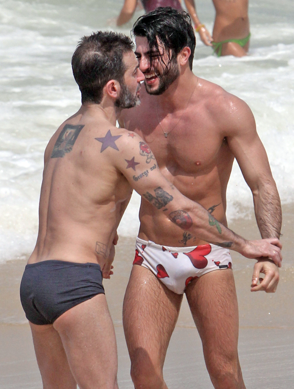 MarcJacobsHarrygayIpanema0.jpg