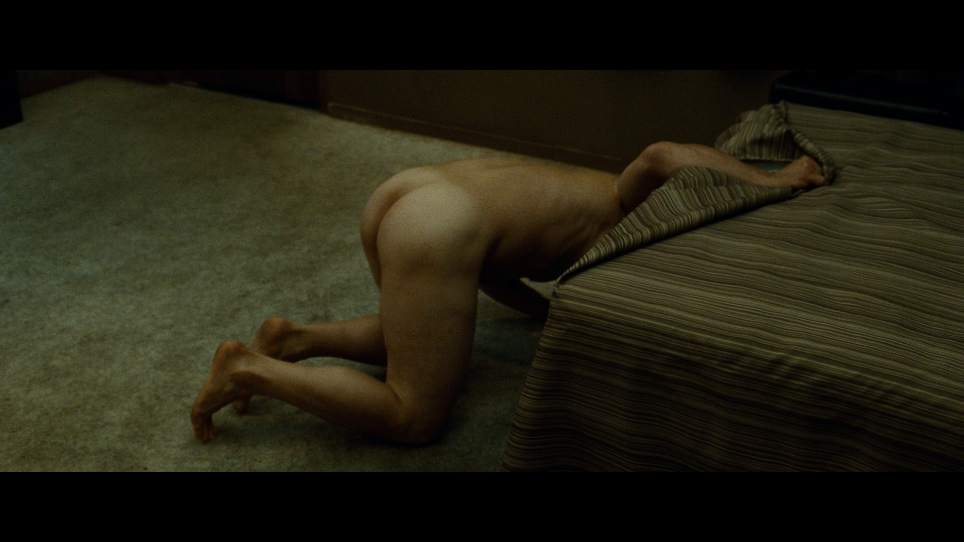 Josh-Brolin-Naked.png