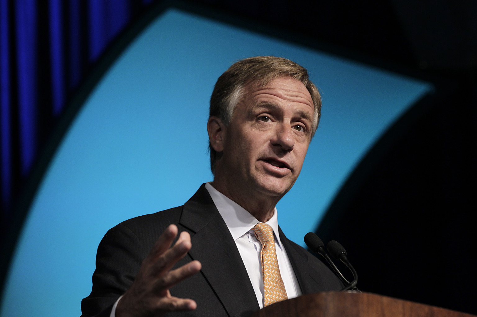 o-BILL-HASLAM-facebook.jpg