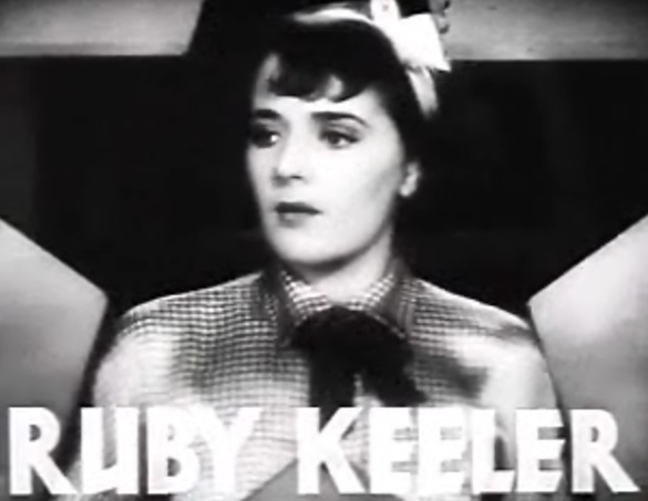Ruby_Keeler_in_Dames_trailer.jpg