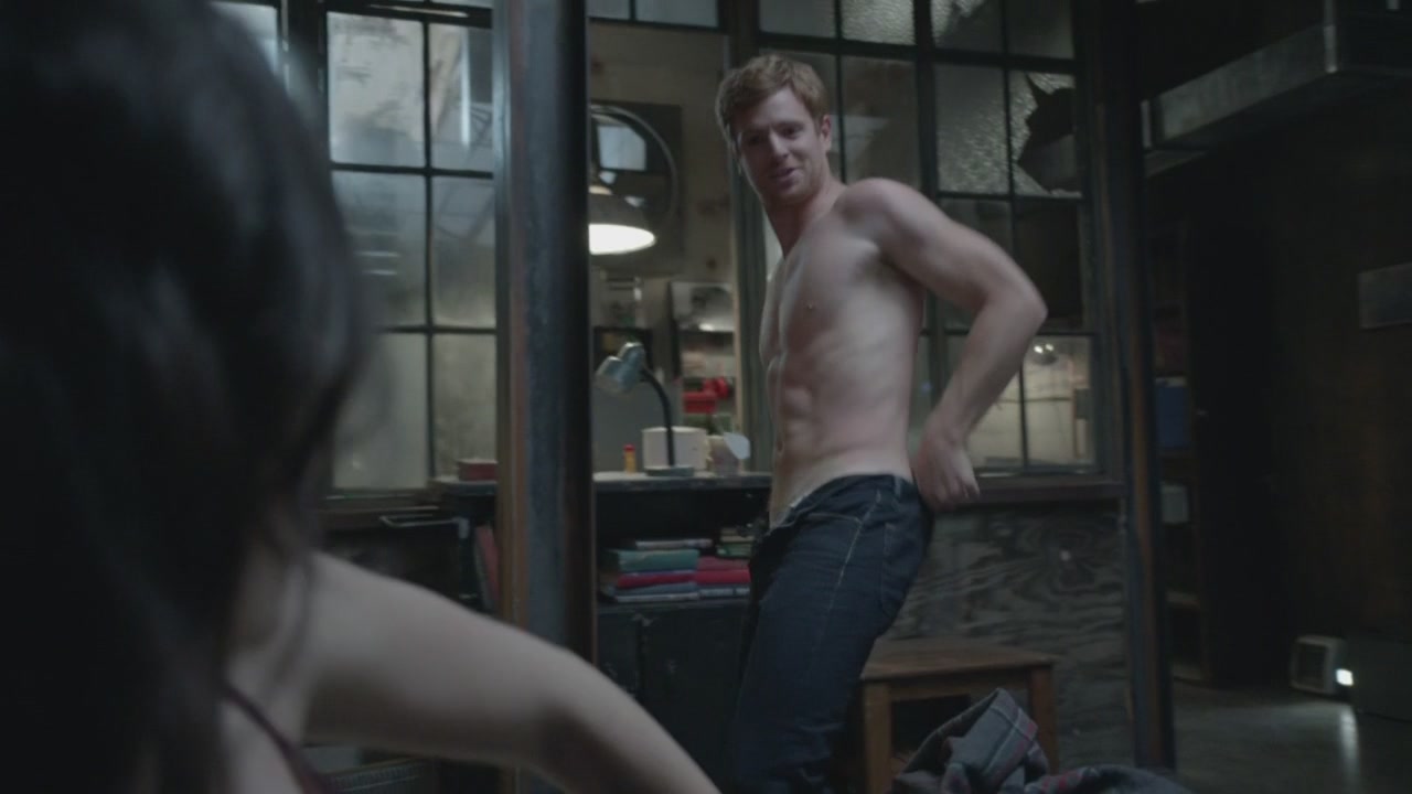 Shameless.US.S04E04.720p.HDTV.X264-DIMENSION_06-57-35_.JPG