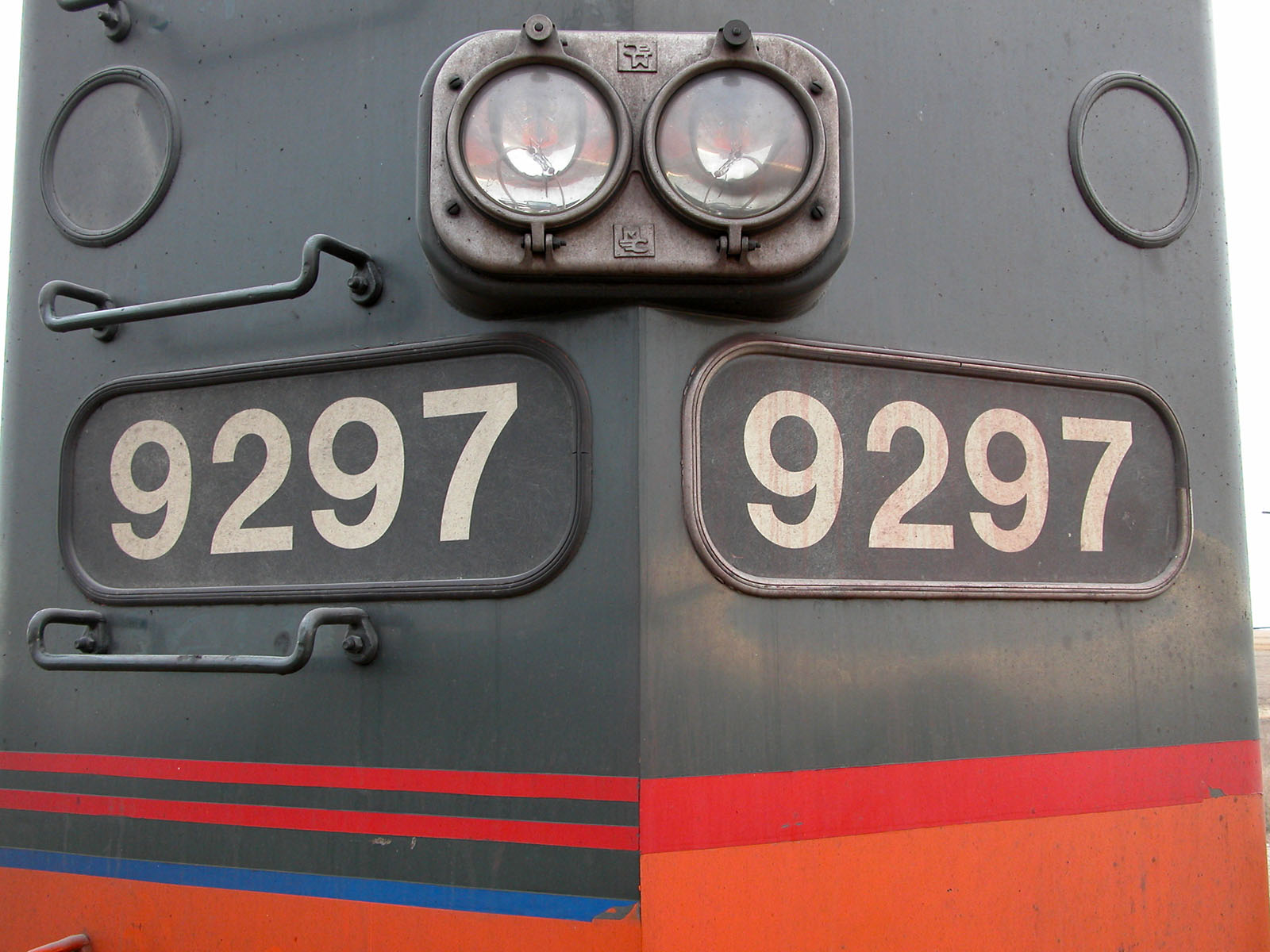 BNSF_9297_Phillips_NE_d.jpg