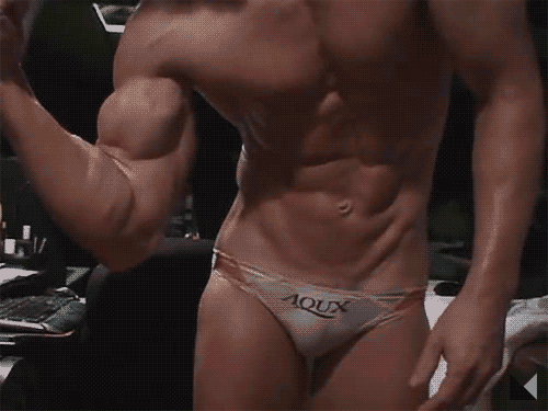 tumblr_ndkuh2AcGI1qz7b12o1_500.gif