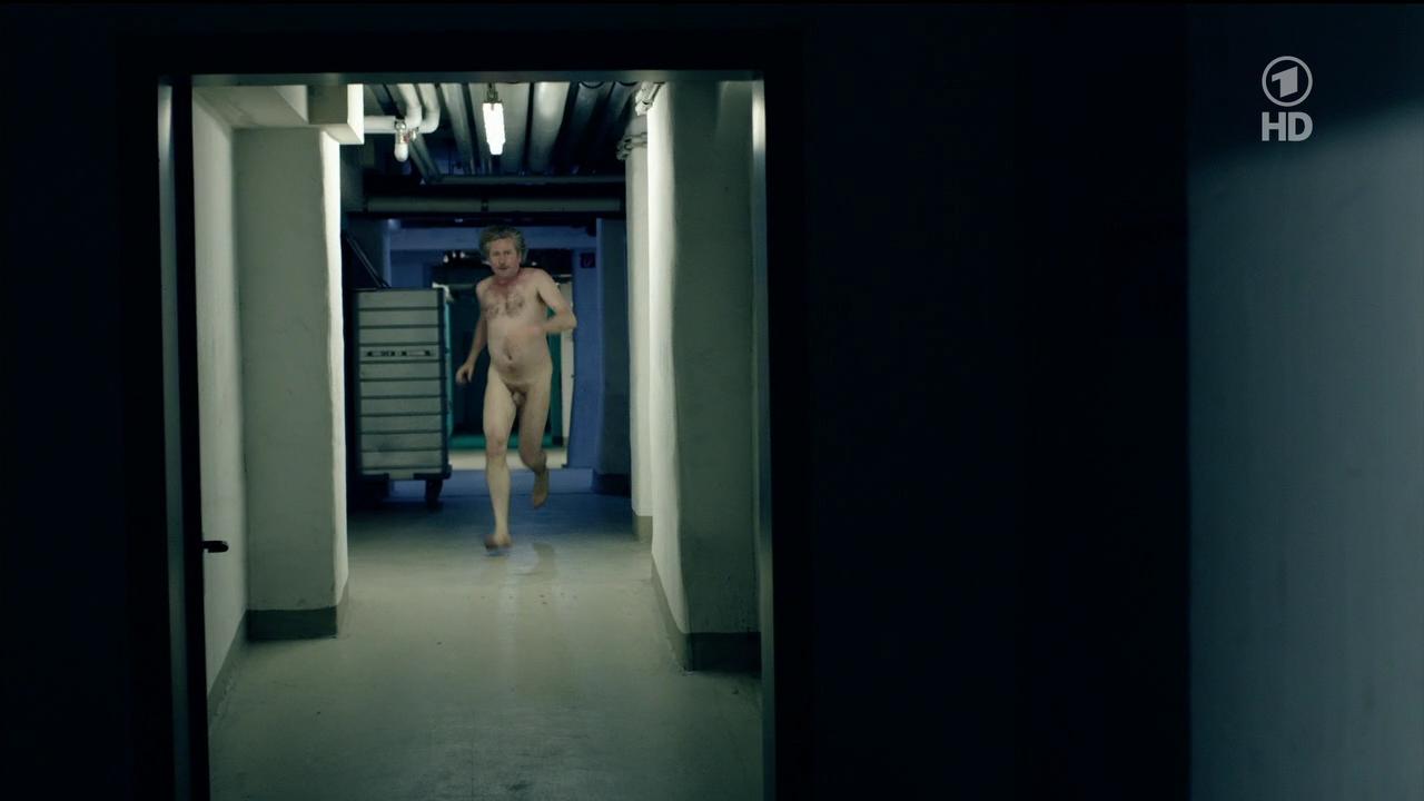 vlc-record-2015-01-01-21h17m52s-Das%2BErste%2B(ARD)%2BHD-%5B(022736)03-08-54%5D.JPG