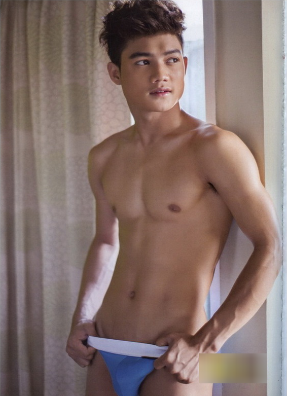 Full+12+%E2%80%93+MaY+2014+%E2%80%93+Yo+The+Sexiest+BoY+++Teelor4.png