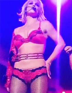 tumblr_nwsmj3VK6l1qdcxoeo1_250.gif