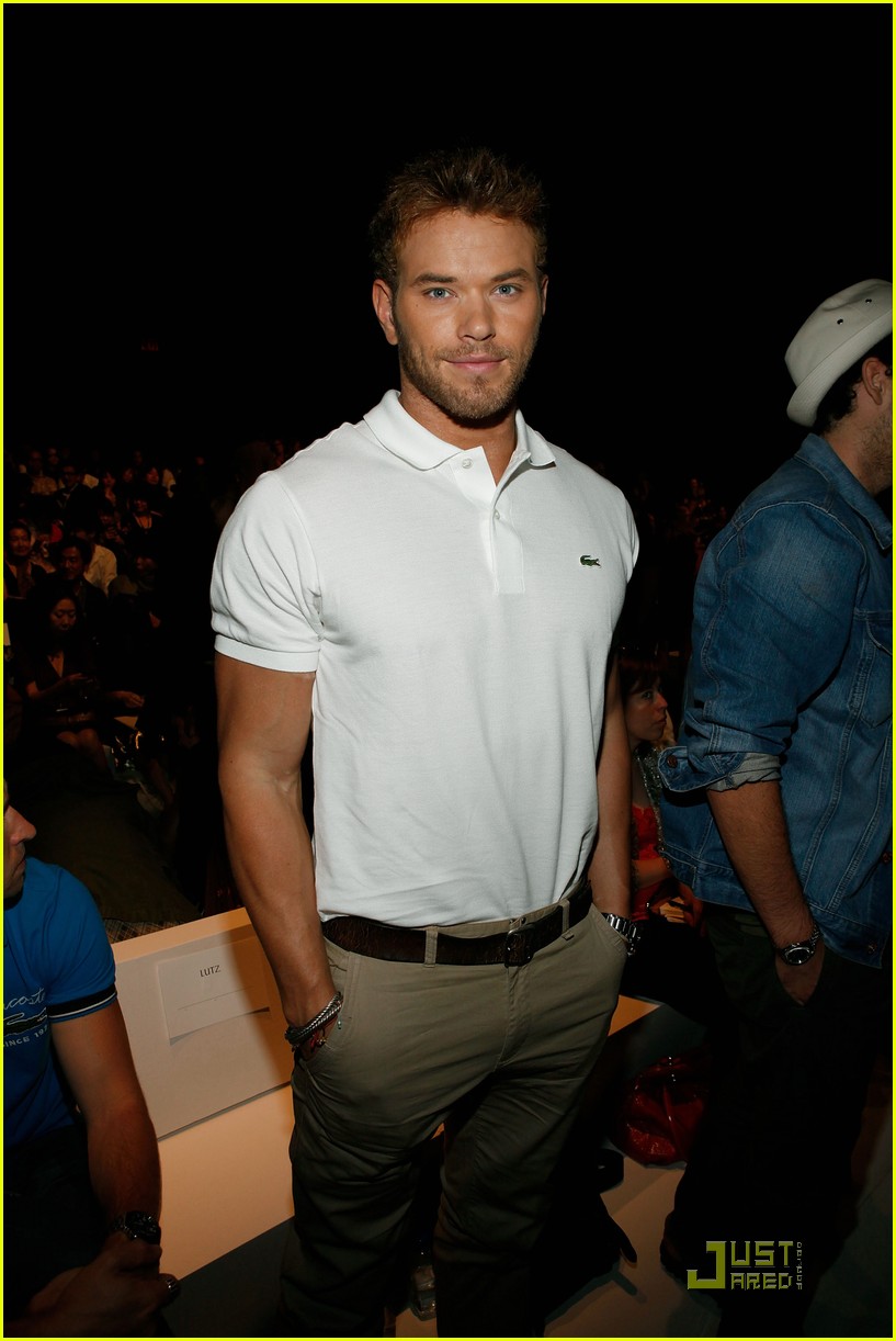 kellan-lutz-fashion-week-fun-with-james-marsden-17.jpg