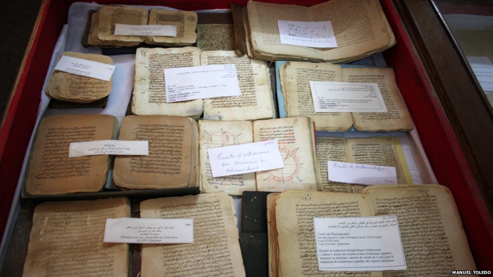 _65579731_manuscripts.jpg